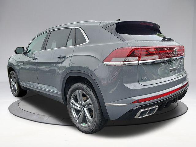 new 2024 Volkswagen Atlas Cross Sport car, priced at $45,569