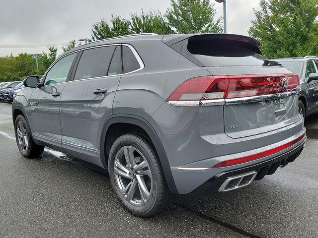 new 2024 Volkswagen Atlas Cross Sport car, priced at $45,569