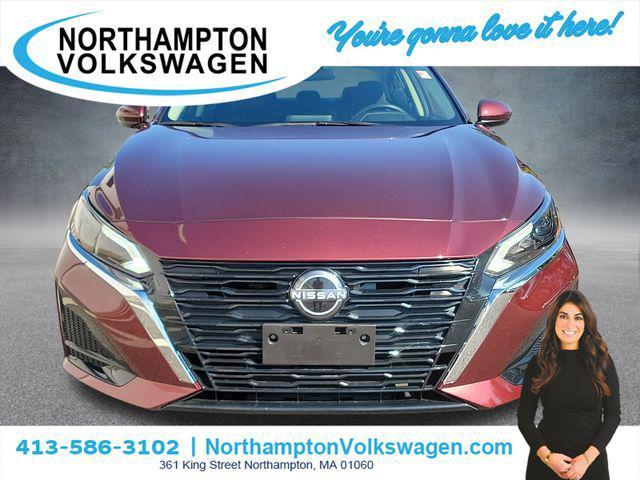 used 2023 Nissan Altima car, priced at $24,226