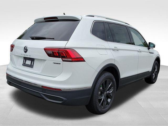 new 2024 Volkswagen Tiguan car, priced at $32,275