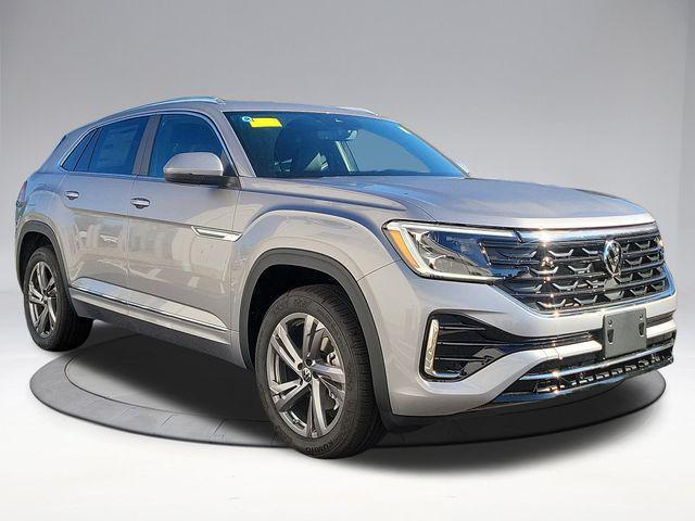 new 2024 Volkswagen Atlas Cross Sport car, priced at $45,211