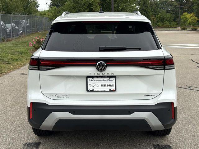 new 2025 Volkswagen Tiguan car, priced at $34,347