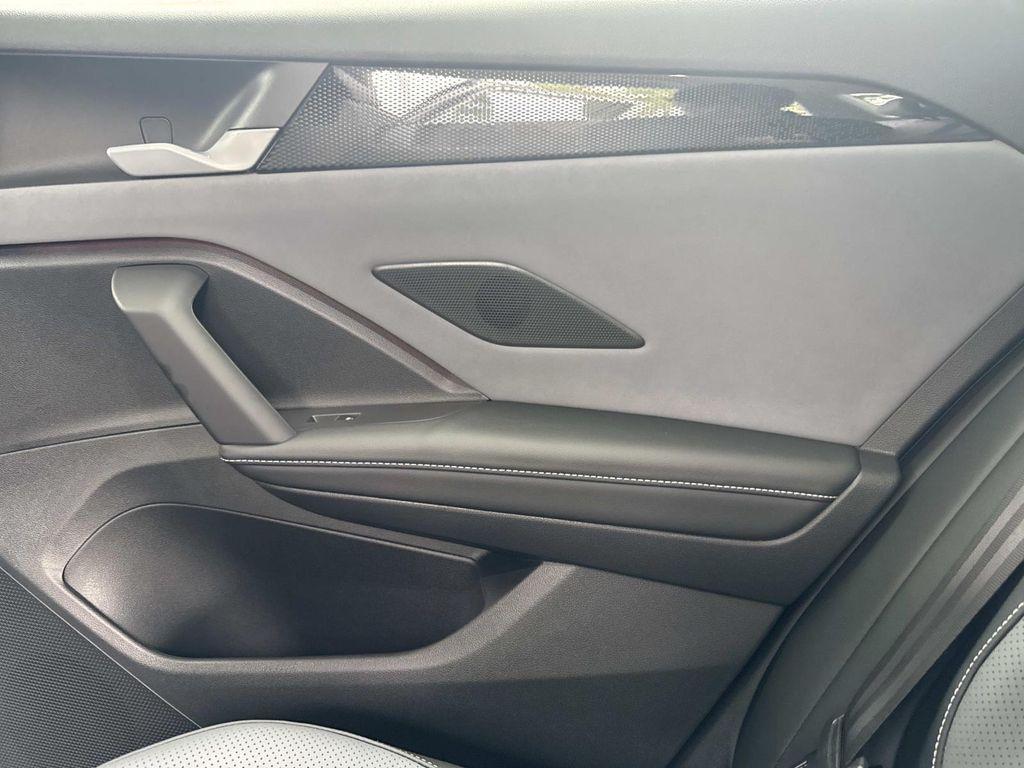 new 2025 Volkswagen Tiguan car, priced at $35,534