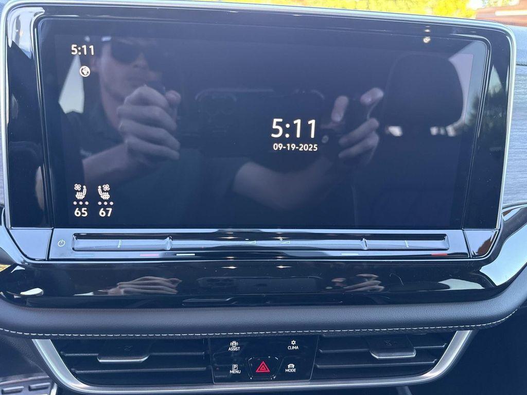 new 2026 Volkswagen Atlas car, priced at $56,264