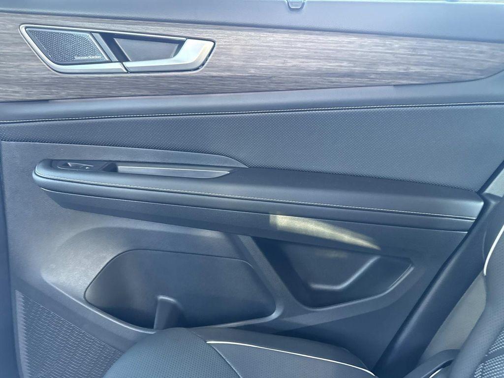 new 2026 Volkswagen Atlas car, priced at $56,264