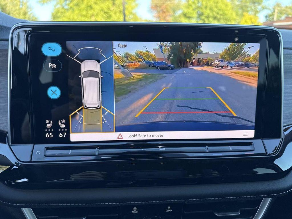 new 2026 Volkswagen Atlas car, priced at $56,264