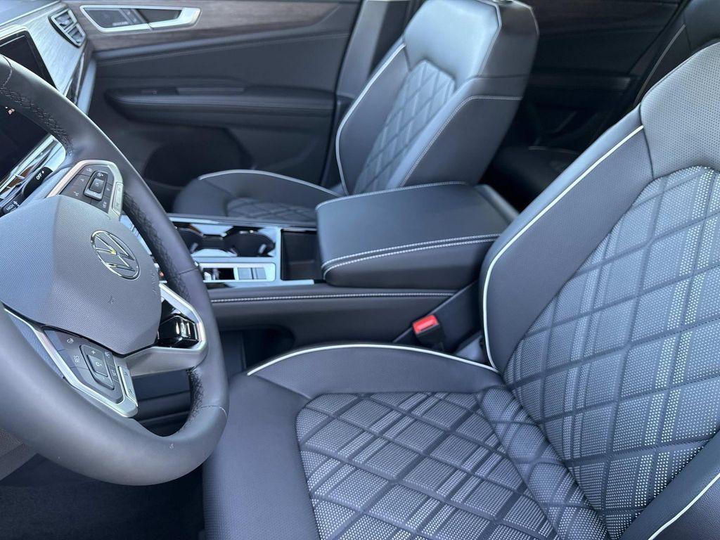 new 2026 Volkswagen Atlas car, priced at $56,264