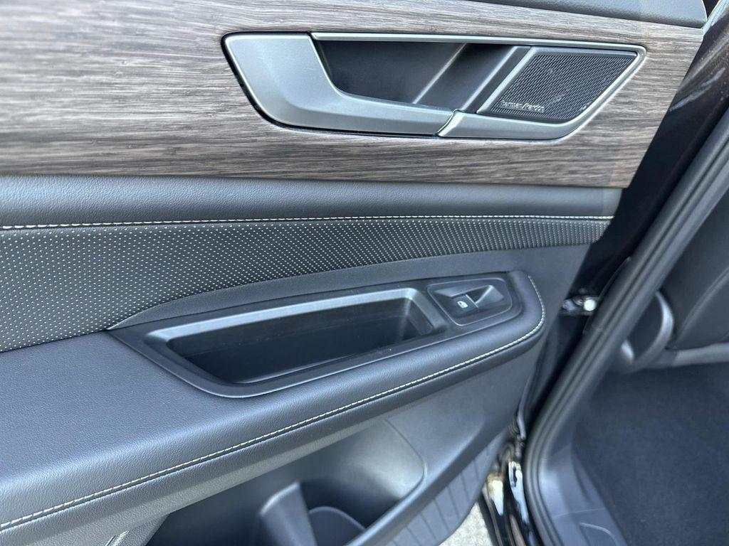 new 2026 Volkswagen Atlas car, priced at $56,264