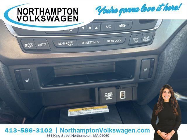 used 2022 Honda Pilot car, priced at $35,302