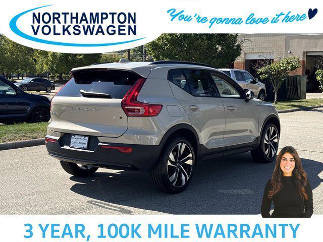 used 2025 Volvo XC40 car, priced at $38,998