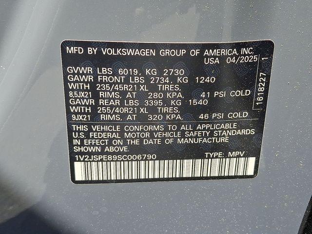 new 2025 Volkswagen ID.4 car, priced at $52,937