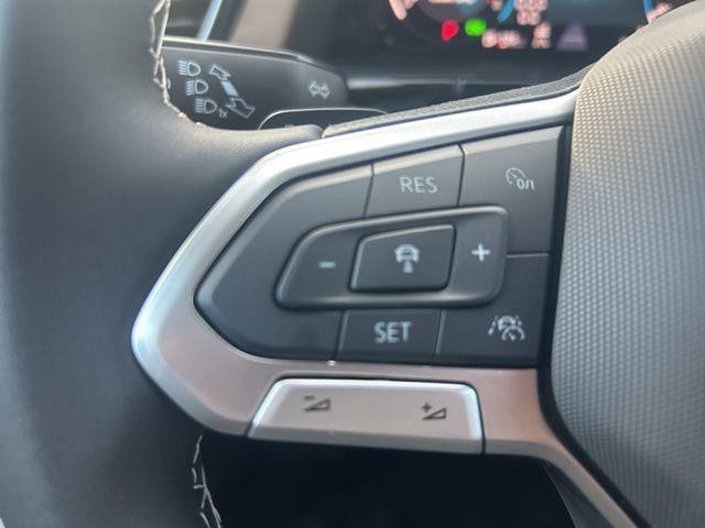 new 2025 Volkswagen Atlas car, priced at $36,418