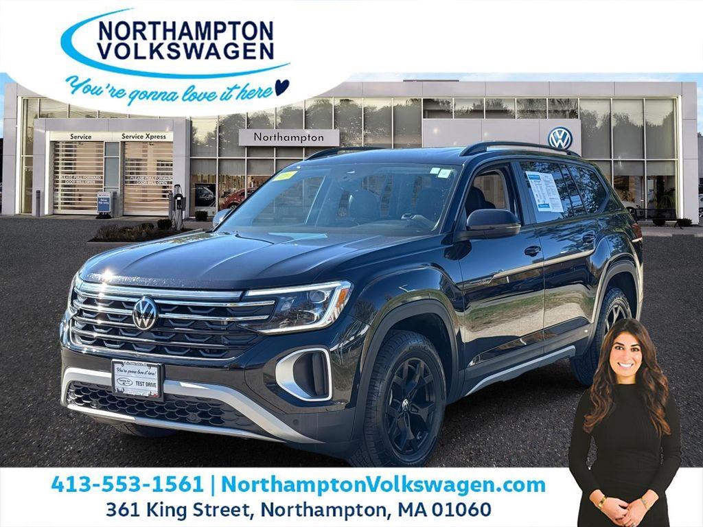 used 2025 Volkswagen Atlas car, priced at $40,985
