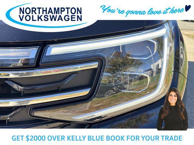 used 2025 Volkswagen Atlas car, priced at $41,685