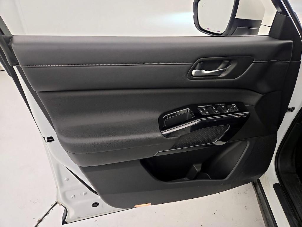 used 2022 Nissan Pathfinder car, priced at $26,998