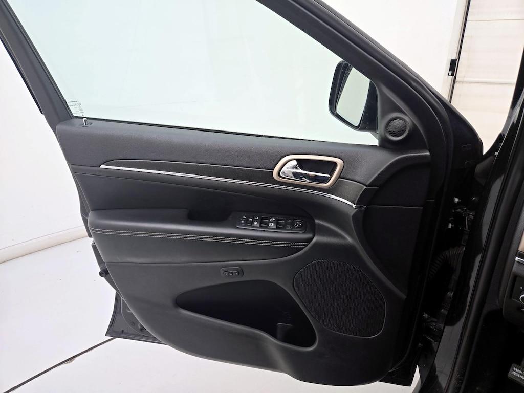 used 2015 Jeep Grand Cherokee car, priced at $16,998