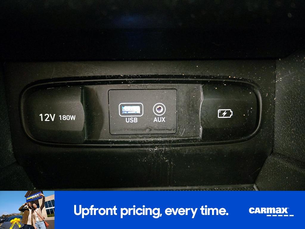 used 2020 Hyundai Santa Fe car, priced at $18,998