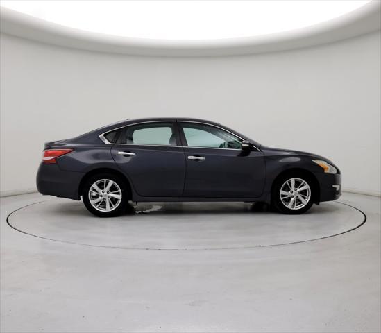 used 2013 Nissan Altima car, priced at $13,998