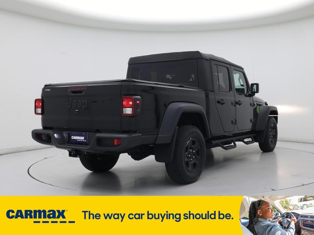 used 2021 Jeep Gladiator car, priced at $32,998