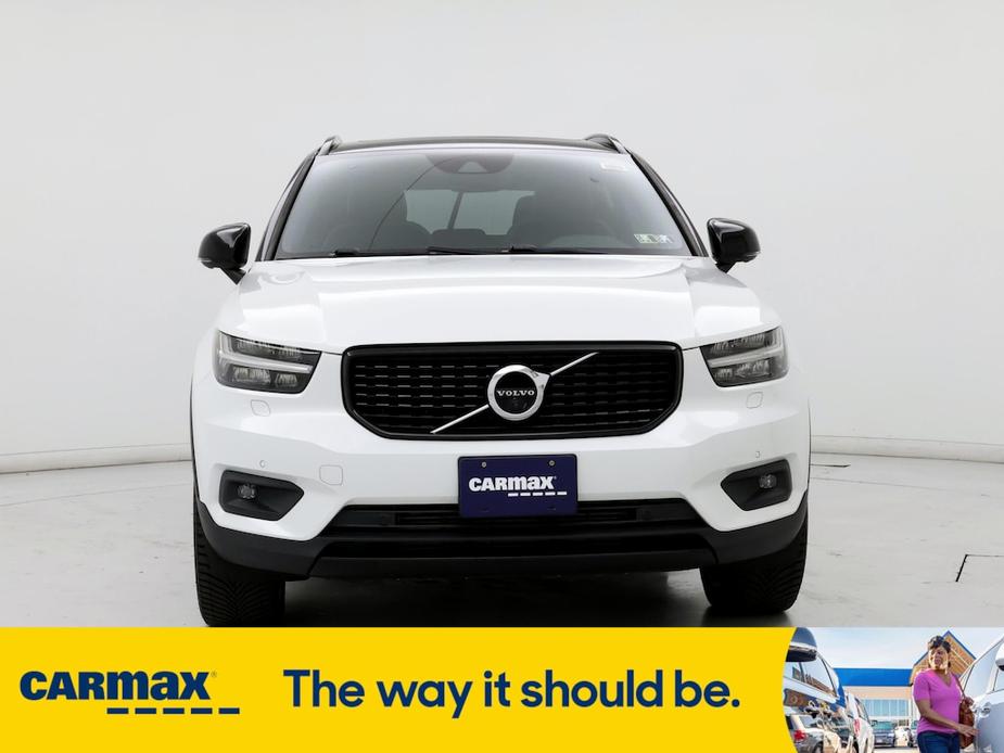 used 2021 Volvo XC40 car, priced at $27,998