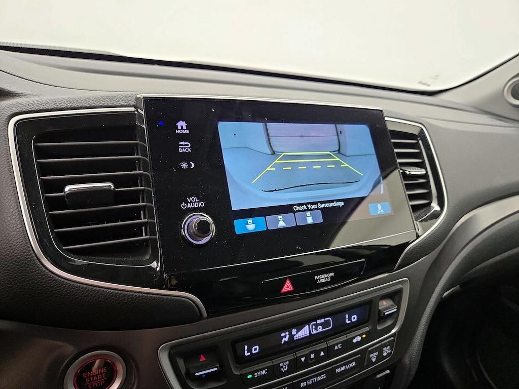 used 2022 Honda Pilot car, priced at $35,998