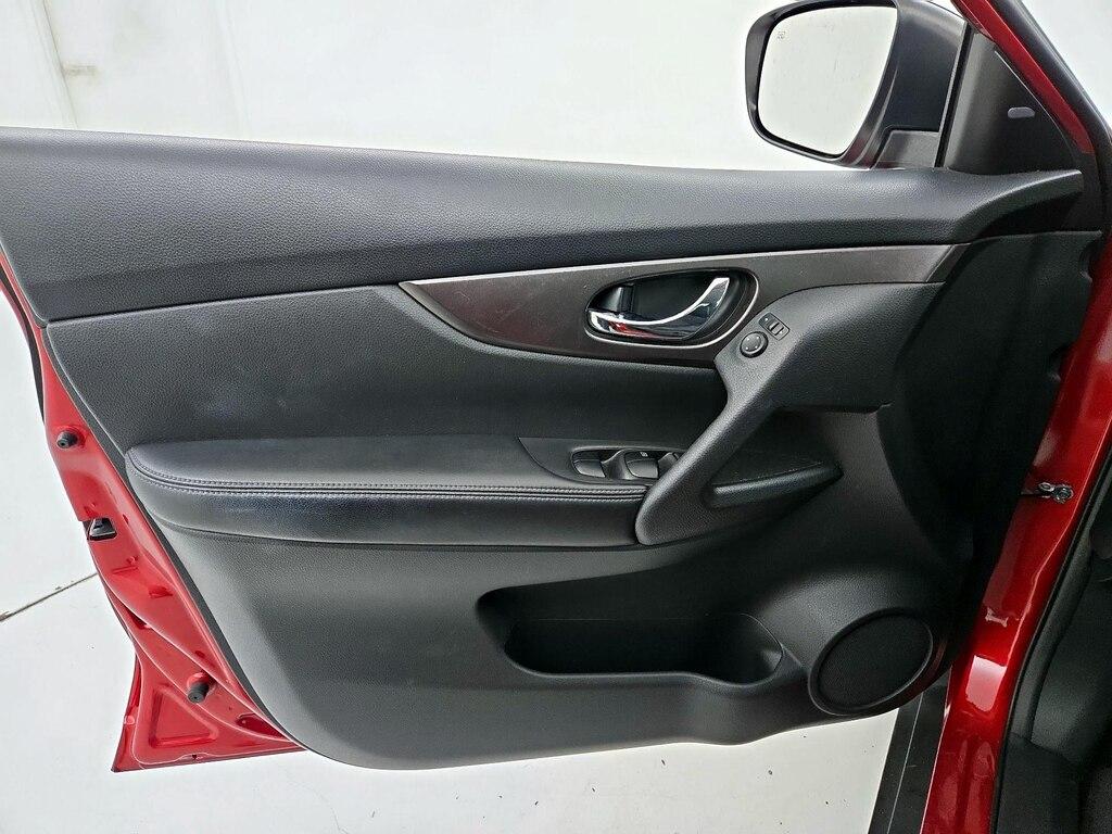 used 2015 Nissan Rogue car, priced at $13,998