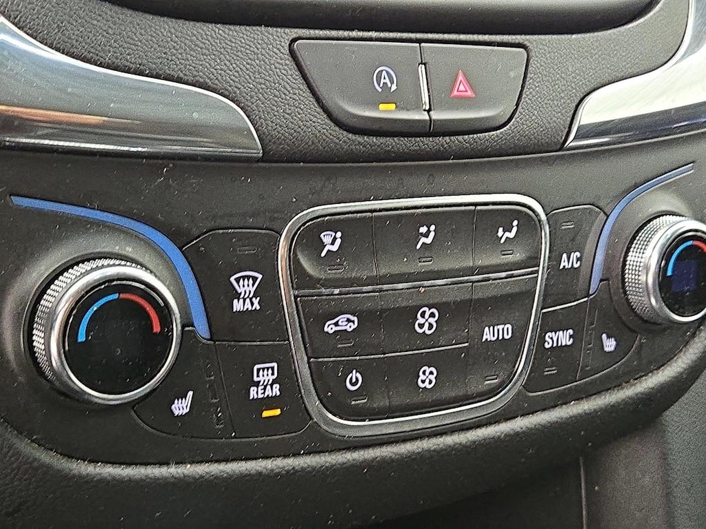 used 2023 Chevrolet Equinox car, priced at $20,998