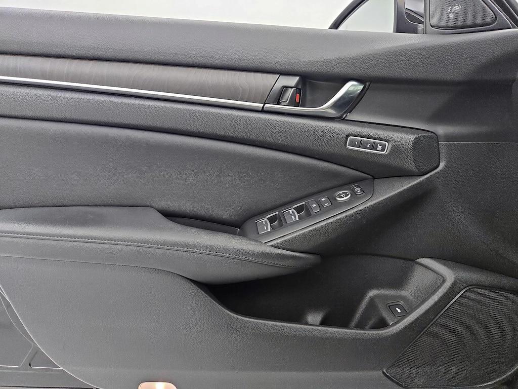 used 2021 Honda Accord Hybrid car, priced at $26,998