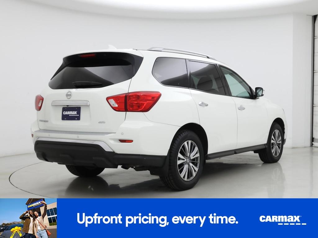 used 2020 Nissan Pathfinder car, priced at $20,998
