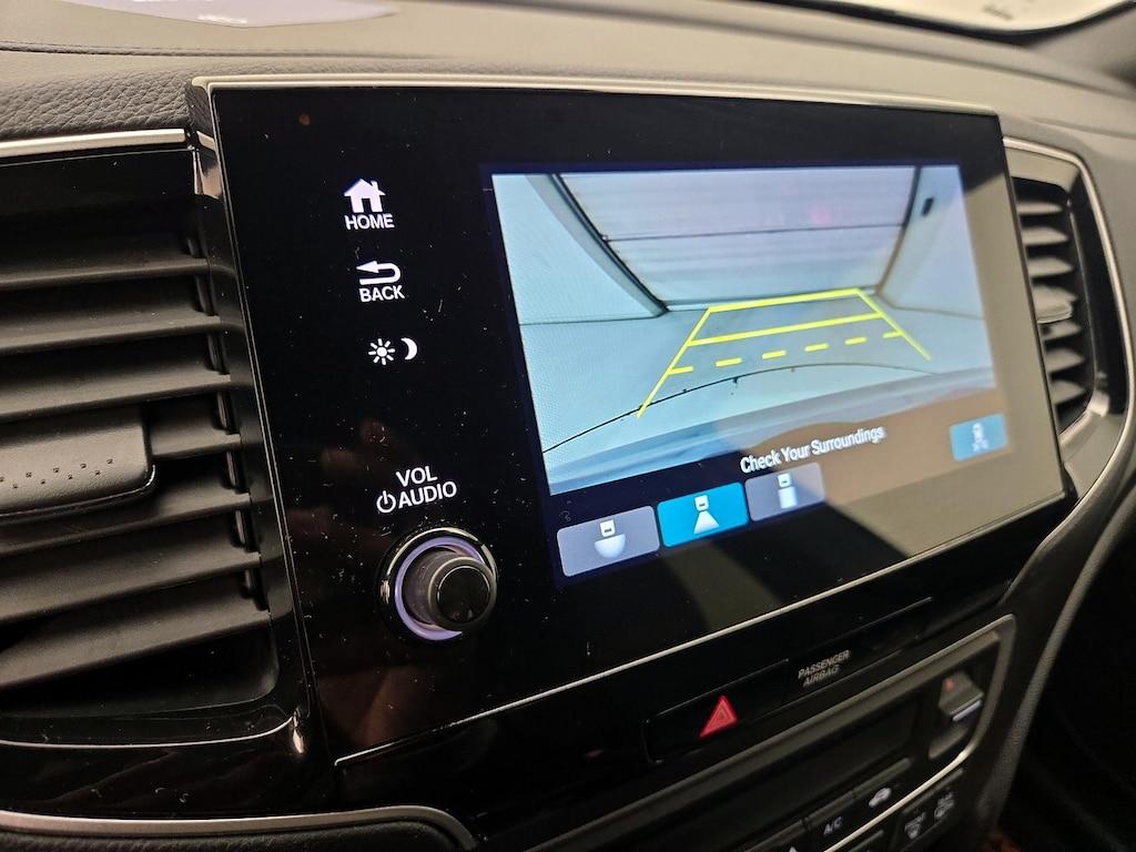 used 2022 Honda Pilot car, priced at $32,998