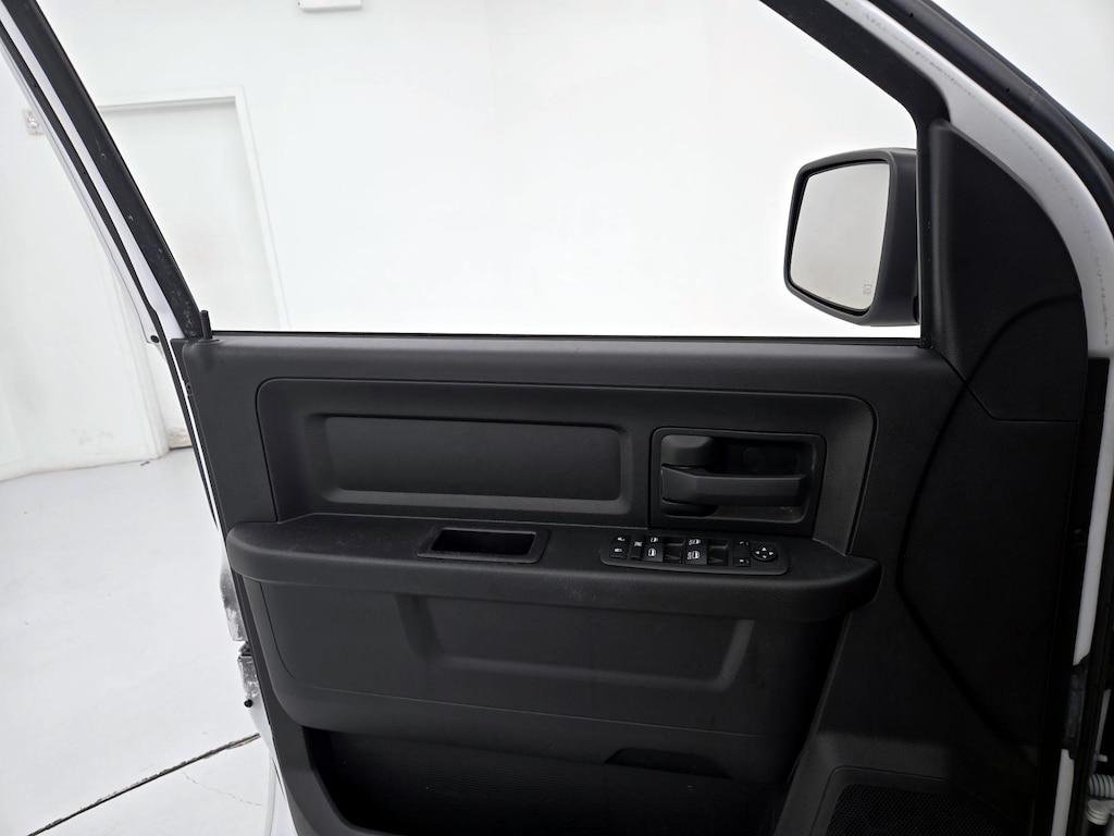 used 2021 Ram 1500 Classic car, priced at $28,998