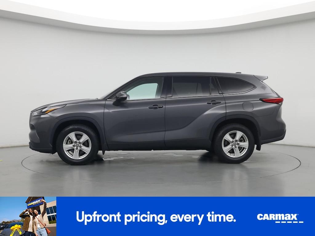 used 2022 Toyota Highlander car, priced at $31,998