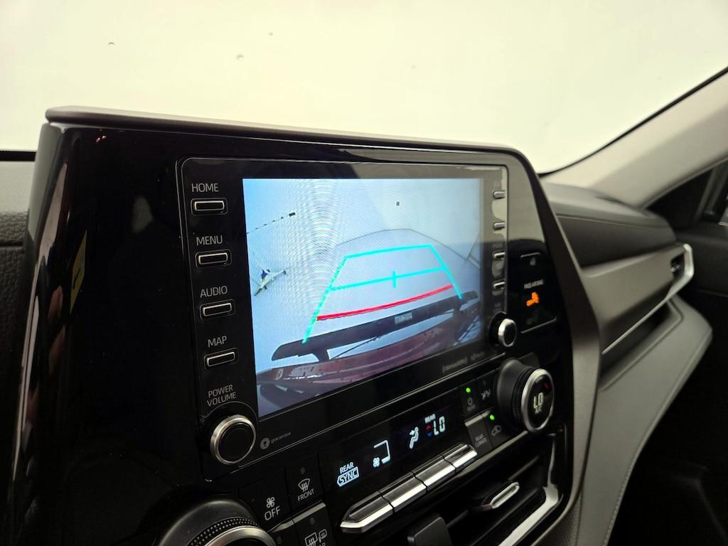 used 2022 Toyota Highlander car, priced at $37,998