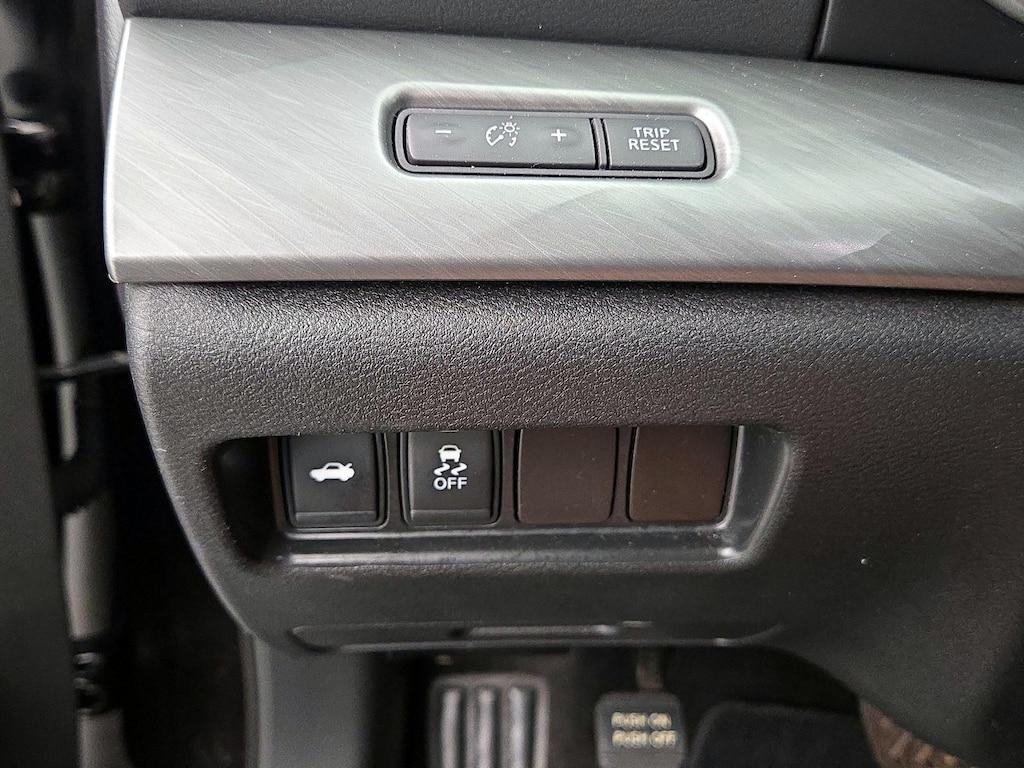 used 2016 Nissan Maxima car, priced at $15,998