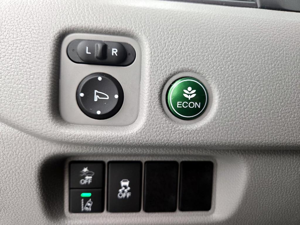 used 2022 Honda Pilot car, priced at $33,998