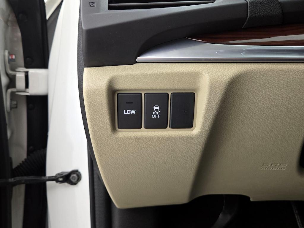 used 2014 Acura MDX car, priced at $20,998