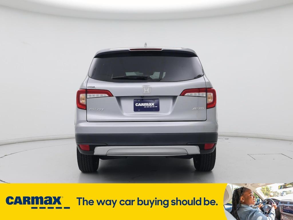 used 2021 Honda Pilot car, priced at $30,998