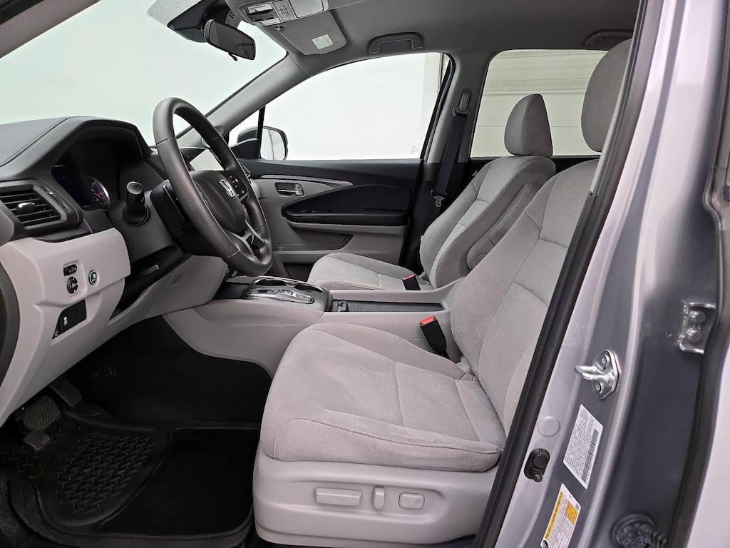 used 2021 Honda Pilot car, priced at $30,998
