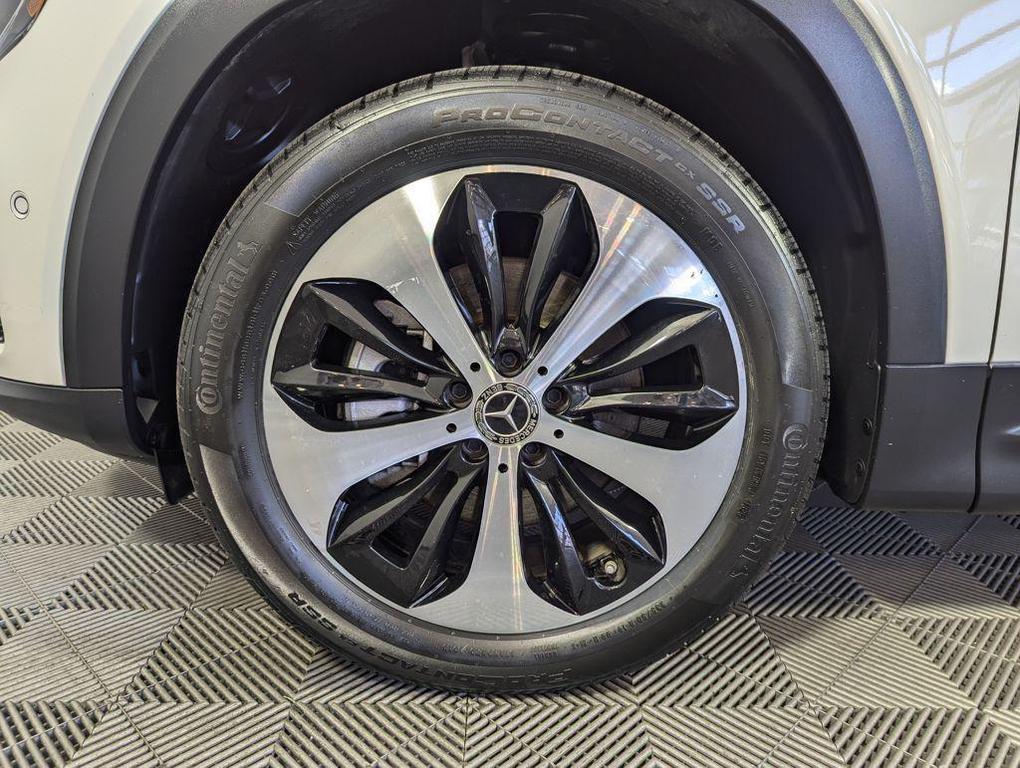 used 2024 Mercedes-Benz GLB 250 car, priced at $31,500