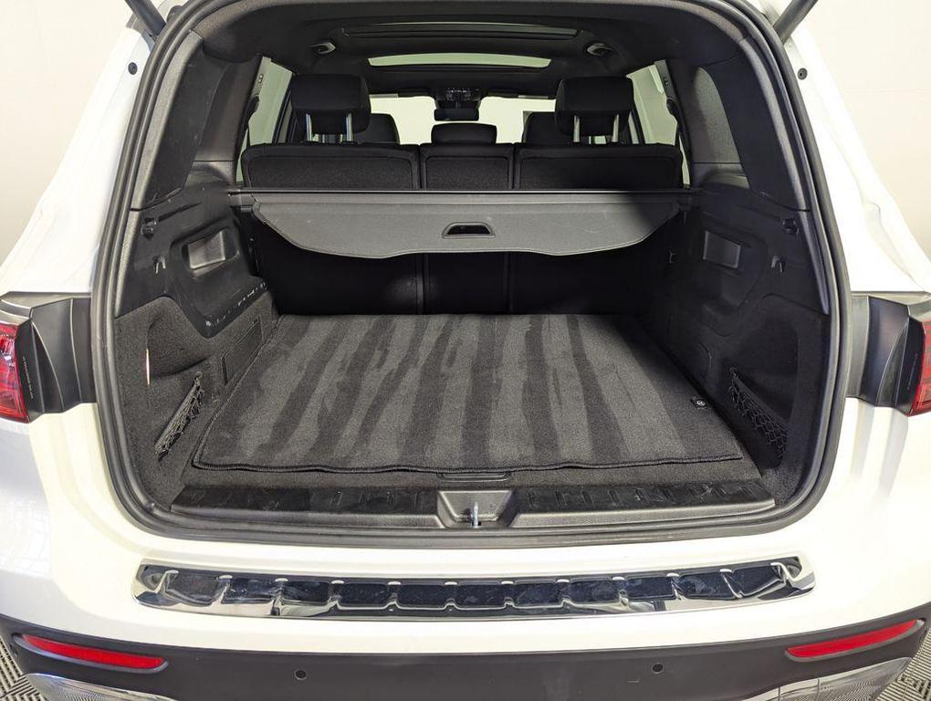 used 2024 Mercedes-Benz GLB 250 car, priced at $31,500