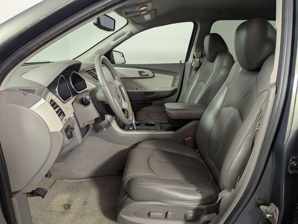 used 2011 Chevrolet Traverse car, priced at $4,489