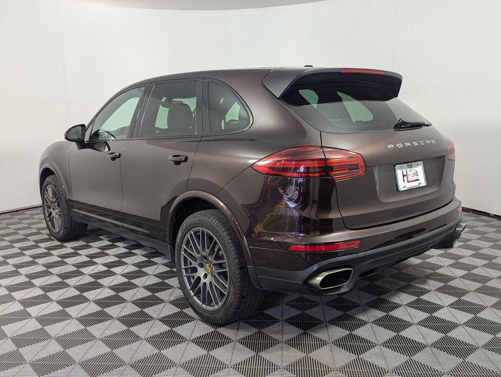 used 2017 Porsche Cayenne car