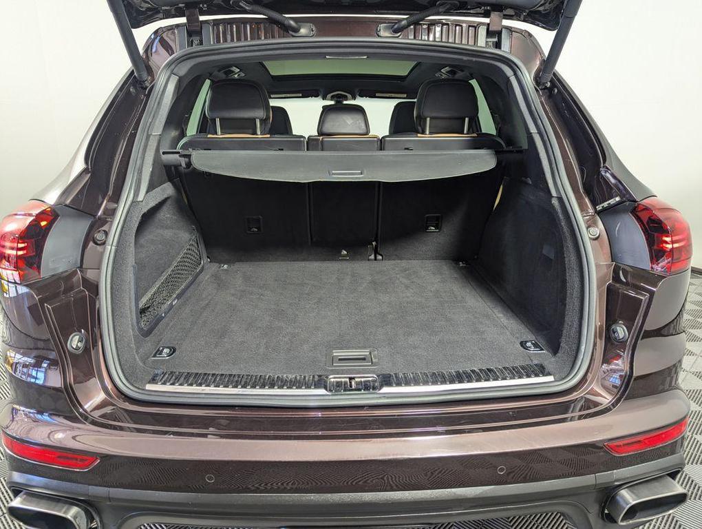 used 2017 Porsche Cayenne car, priced at $17,910