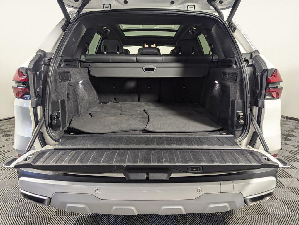 used 2024 BMW X5 car, priced at $39,892