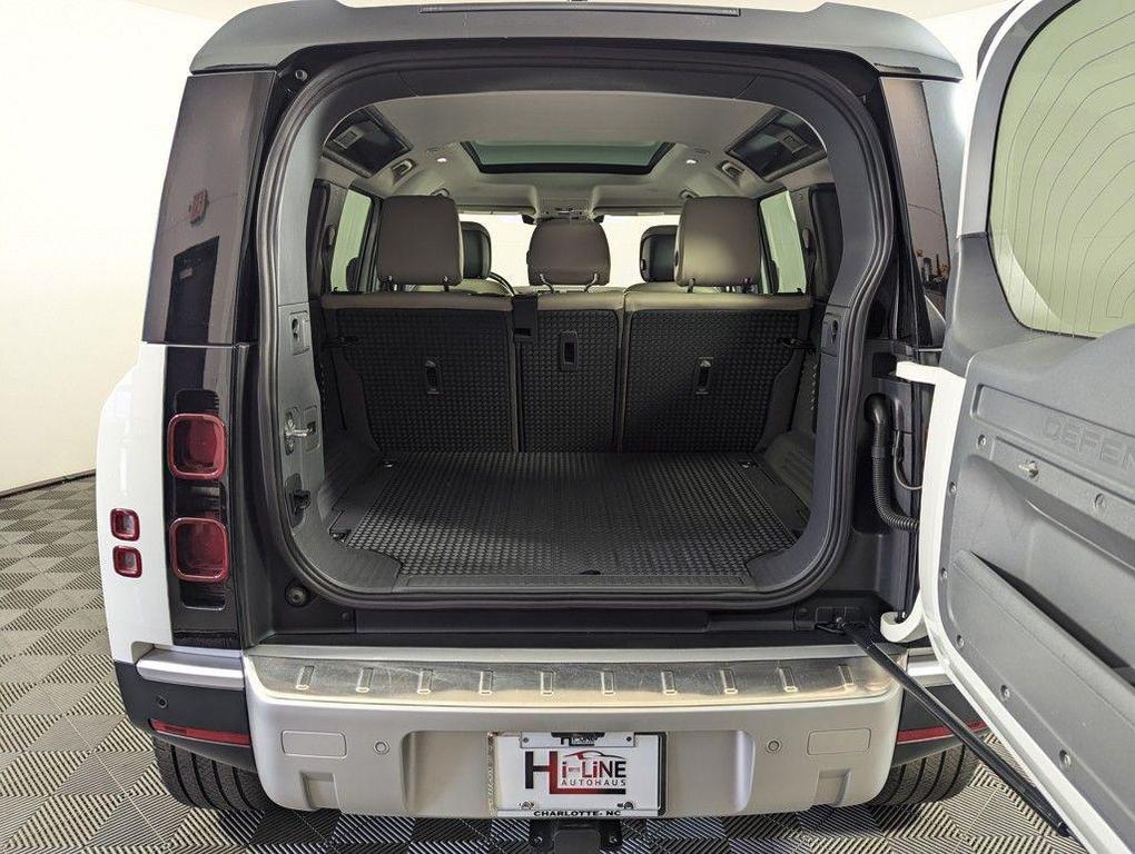 used 2020 Land Rover Defender car, priced at $40,987