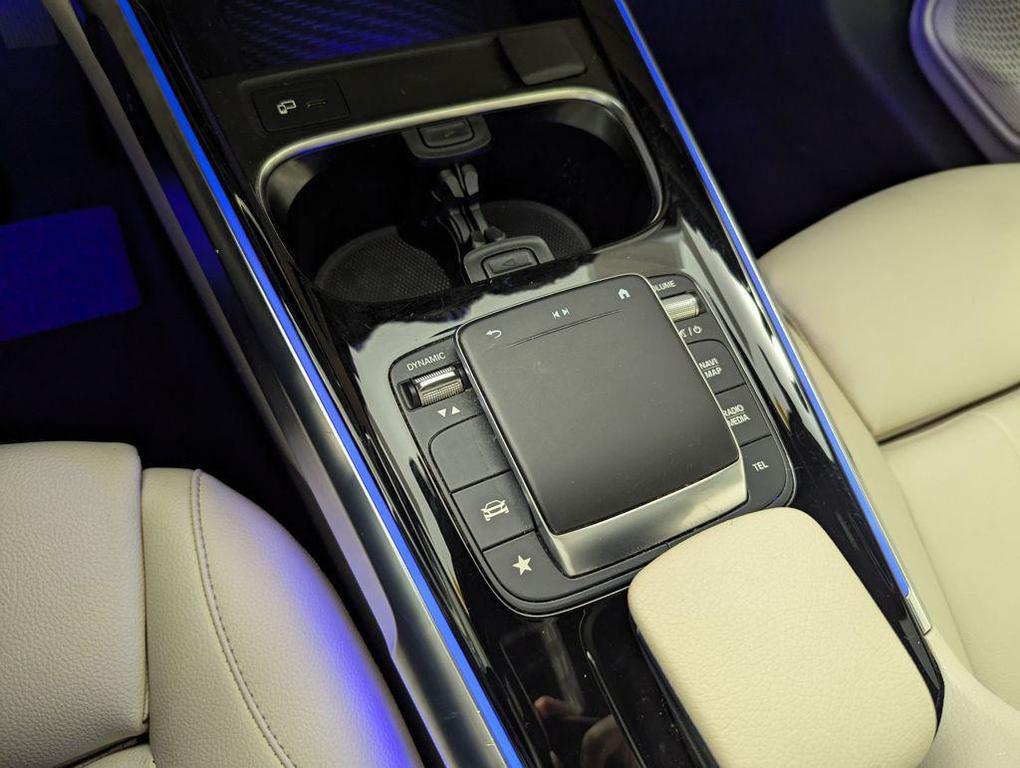used 2021 Mercedes-Benz GLB 250 car, priced at $26,952