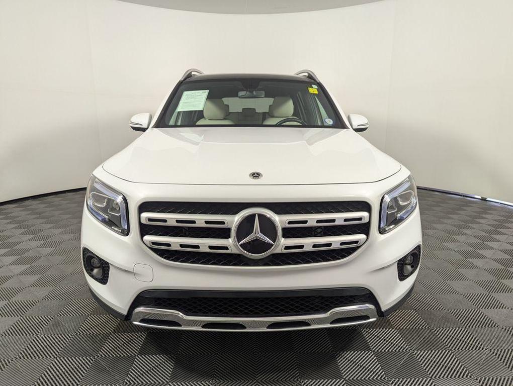 used 2021 Mercedes-Benz GLB 250 car, priced at $23,989