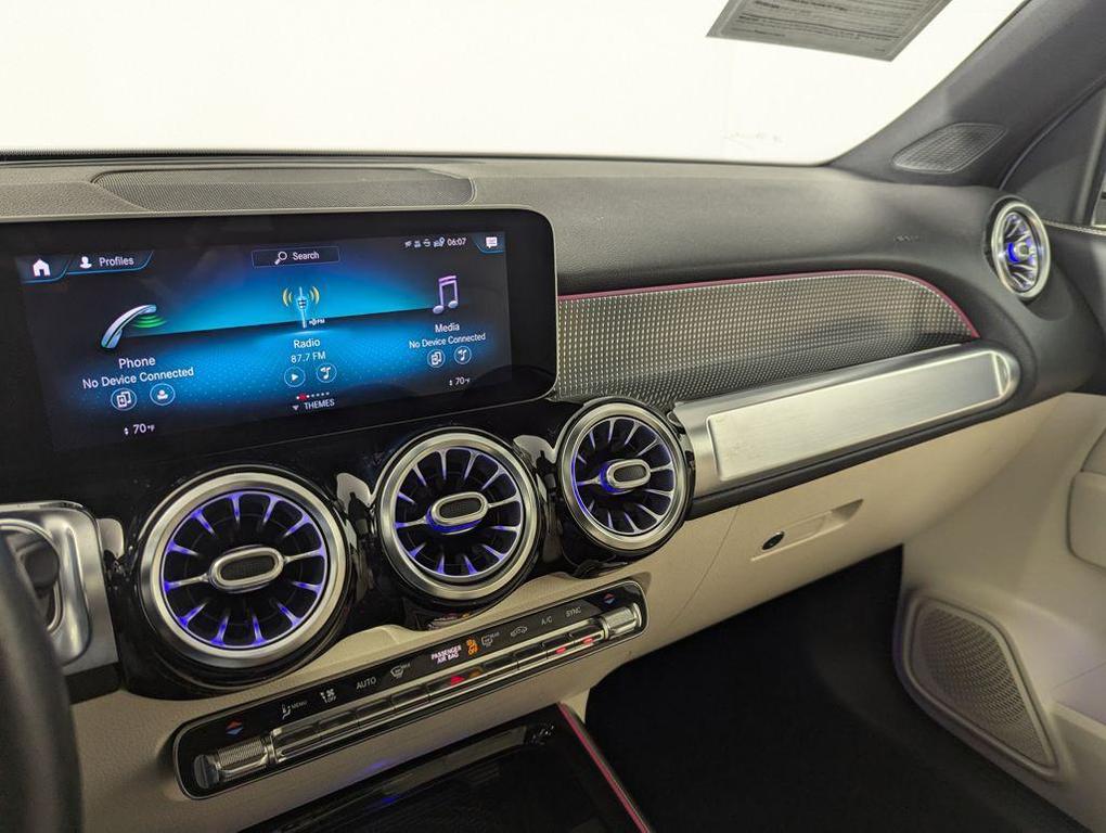 used 2021 Mercedes-Benz GLB 250 car, priced at $23,989