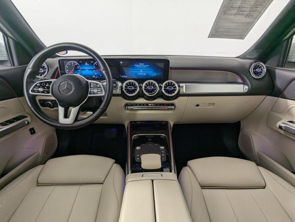 used 2021 Mercedes-Benz GLB 250 car, priced at $23,989