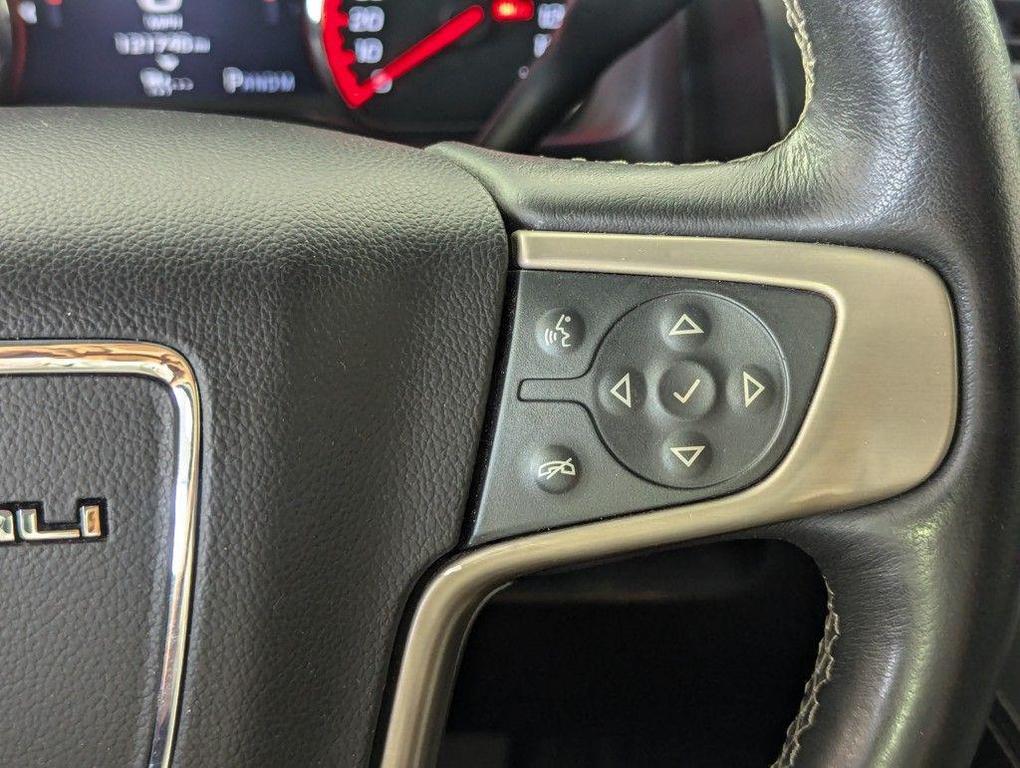 used 2015 GMC Yukon car